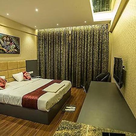 Fabhotel Prime Grand Seasons Bangalore Buitenkant foto
